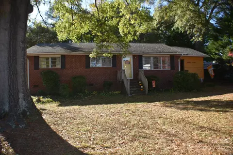 711 Peachtree St, Gastonia, NC 28054
