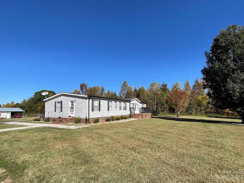  207 Rowan Rd, Cleveland, NC 27013 photo 3