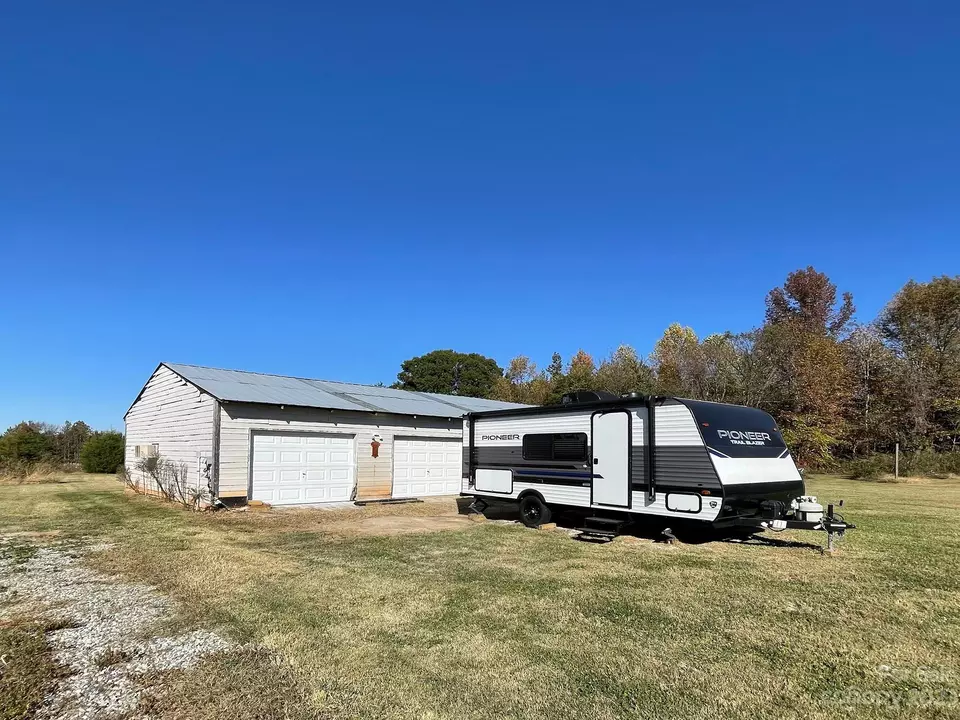  207 Rowan Rd, Cleveland, NC 27013 photo 4