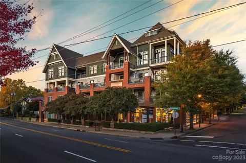 190 Broadway 403 St #403, Asheville, NC 28801