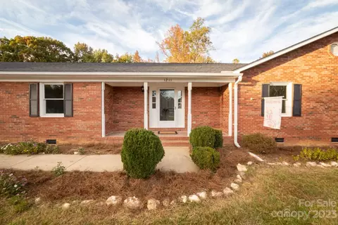 1211 Juniper St, Salisbury, NC 28146 photo 5