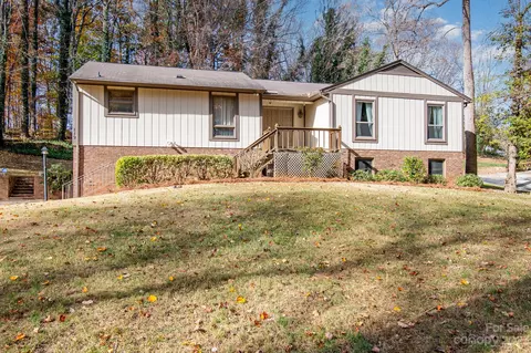 119 Elmwood Dr, Salisbury, NC 28147