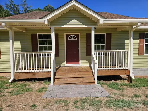 Exterior - 125 Diamond Loop, Rutherfordton, NC 28139 photo 2 of 7