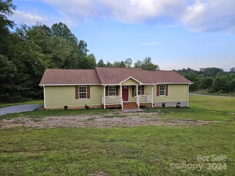 Exterior - 125 Diamond Loop, Rutherfordton, NC 28139 photo 7 of 7