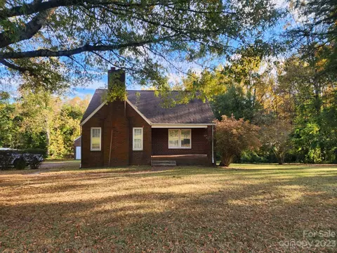 2239 Nc 10 E Hwy E, Conover, NC 28613