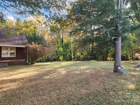 2239 Nc 10 E Hwy E, Conover, NC 28613 photo 2