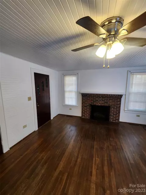 2239 Nc 10 E Hwy E, Conover, NC 28613 photo 13