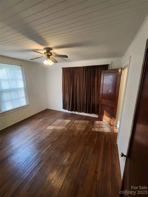 2239 Nc 10 E Hwy E, Conover, NC 28613 photo 17