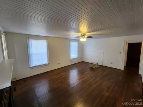 2239 Nc 10 E Hwy E, Conover, NC 28613 photo 8