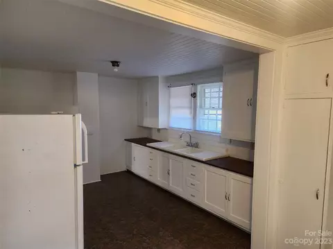 2239 Nc 10 E Hwy E, Conover, NC 28613 photo 7
