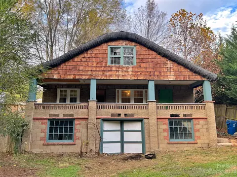 104120 Charles St, Canton, NC 28716
