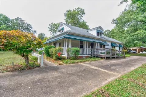1686 Lafayette St, Shelby, NC 28152