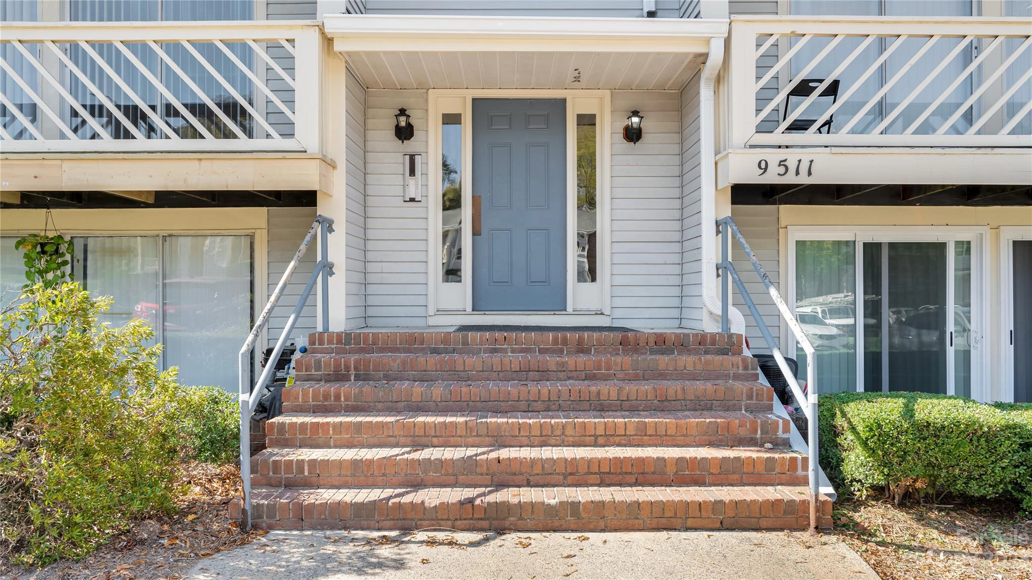 9511 Shannon Grn Dr Unit E  