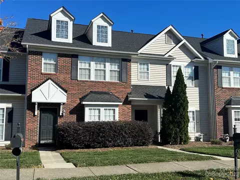 2049 Twilight Ln, Monroe, NC 28110