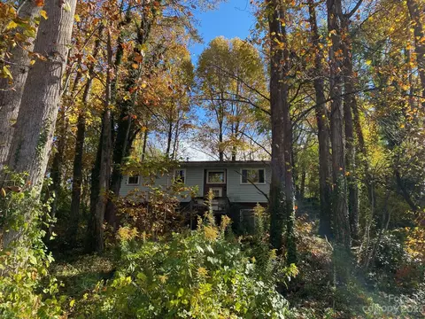 27 Florida Ave, Asheville, NC 28806