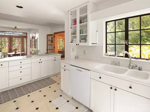 1473 Us 176 Hwy, Tryon, NC 28782 photo 12