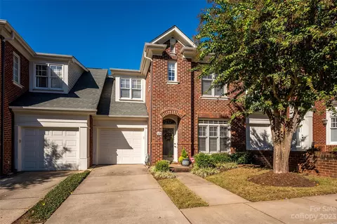 128 Sloane Square Way, Charlotte, NC 28211