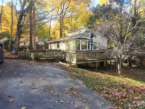 430 Summit Dr, Maggie Valley, NC 28751