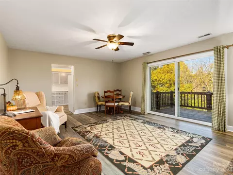 95 Leaf Ln, Clyde, NC 28721 photo 16