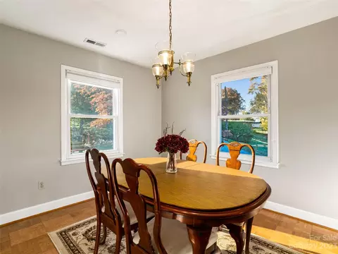 95 Leaf Ln, Clyde, NC 28721 photo 10