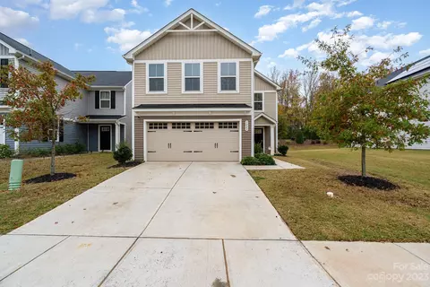5023 Downhaul Dr, Charlotte, NC 28269