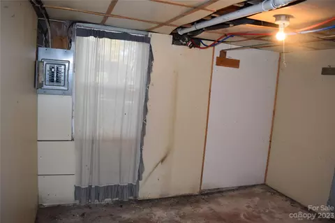 543 State St, Marion, NC 28752 photo 48