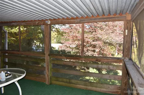 543 State St, Marion, NC 28752 photo 42