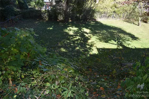 543 State St, Marion, NC 28752 photo 11