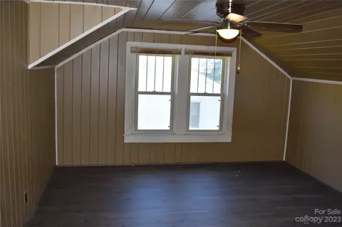 543 State St, Marion, NC 28752 photo 33