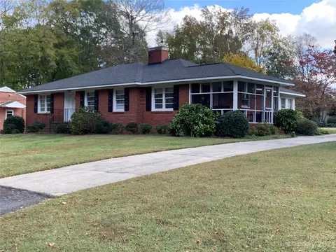 214 Bailey Ave, Rock Hill, SC 29732