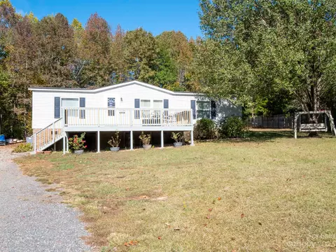 5739 High Plains Ct, Iron Station, NC 28080