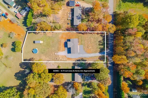988 Lakeland Ave, Lincolnton, NC 28092