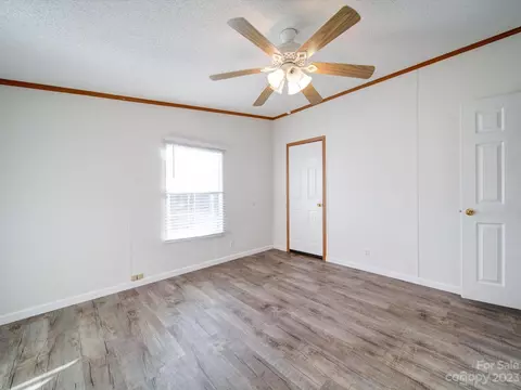 672 Abbeydale Rd, Harmony, NC 28634 photo 14