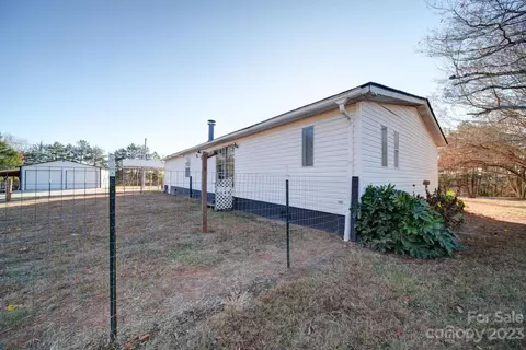 672 Abbeydale Rd, Harmony, NC 28634 photo 21