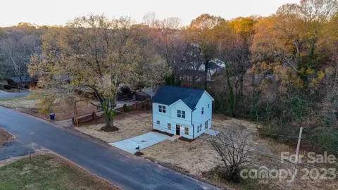 309 Newton Ave, Statesville, NC 28677