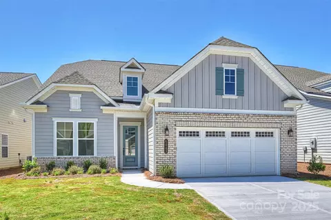 6043 Waldorf Ave, Monroe, NC 28110