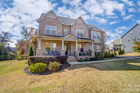 1305 Lightwood Rd, Waxhaw, NC 28173