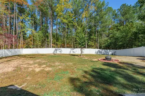 962 Westminster Dr, Lancaster, SC 29720 photo 17