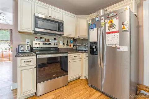 962 Westminster Dr, Lancaster, SC 29720 photo 8