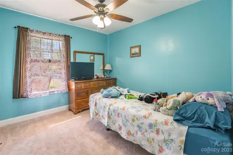 962 Westminster Dr, Lancaster, SC 29720 photo 13