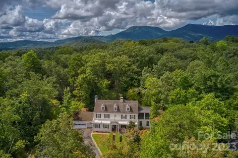 766 Carolina Dr, Tryon, NC 28782 photo 2
