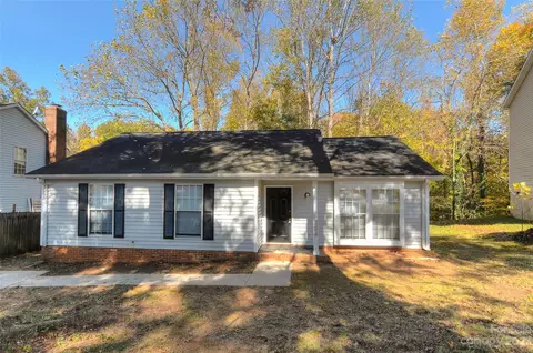 6836 Shiloh Ridge Ln, Charlotte, NC 28212