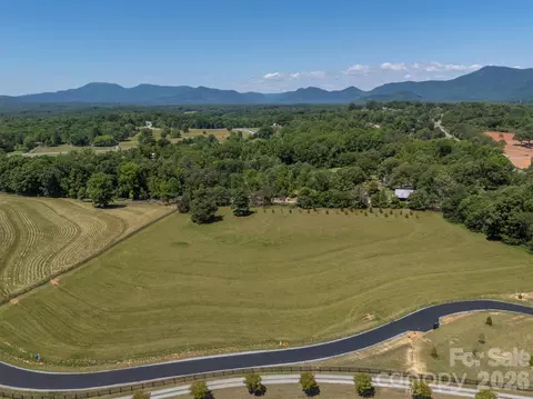 Mountain Meadows Lane, Tryon, NC 28782 photo 11