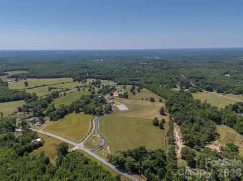 Mountain Meadows Lane, Tryon, NC 28782 photo 13