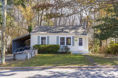 342 Riverview Dr, Asheville, NC 28806