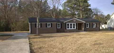 670 Post 16 Ln #16, Rock Hill, SC 29730