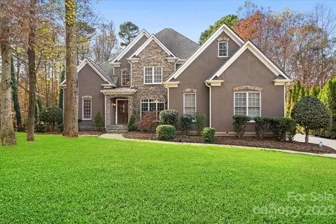 12533 Preservation Pointe Dr, Charlotte, NC 28216
