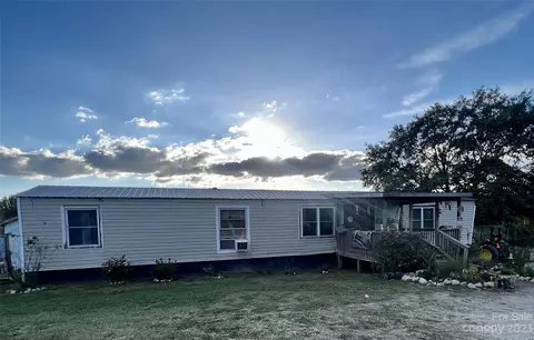 1889 Stevens Hill Rd, Lancaster, SC 29720 photo 2