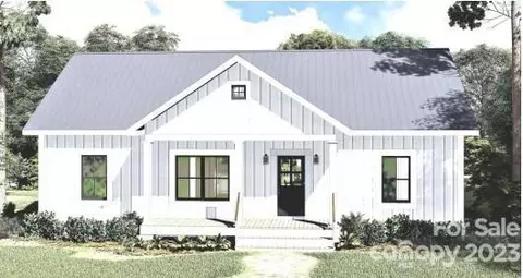 1530 University Park Dr, Lancaster, SC 29720
