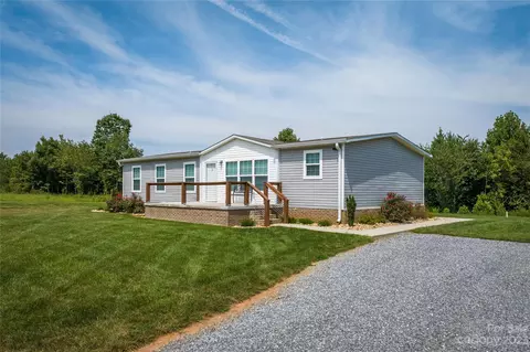 5867 Rich Rd, Morganton, NC 28655